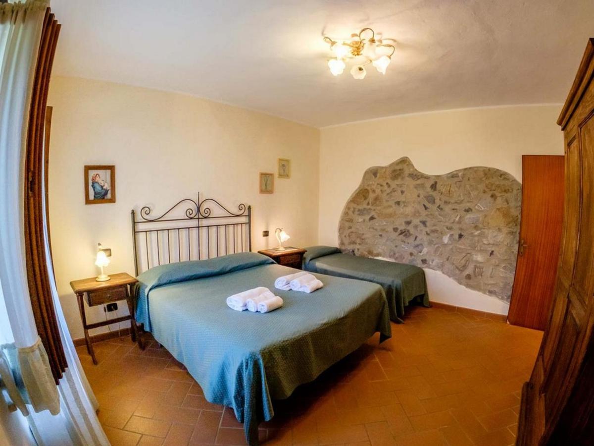 Agriturismo Poggio Corbello La Pesta Экстерьер фото
