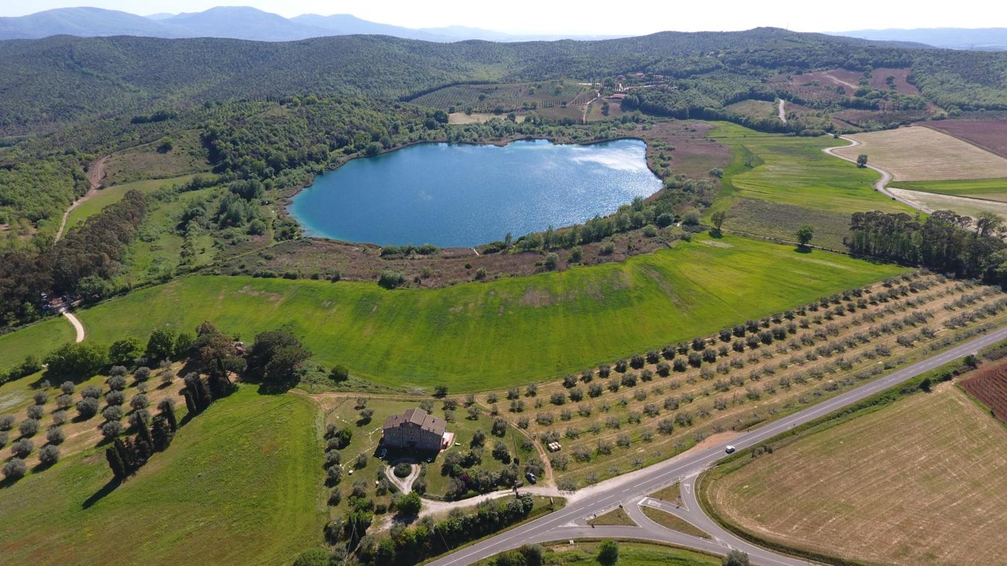 Agriturismo Poggio Corbello La Pesta Экстерьер фото