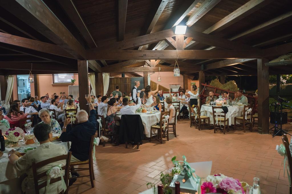 Agriturismo Poggio Corbello La Pesta Экстерьер фото