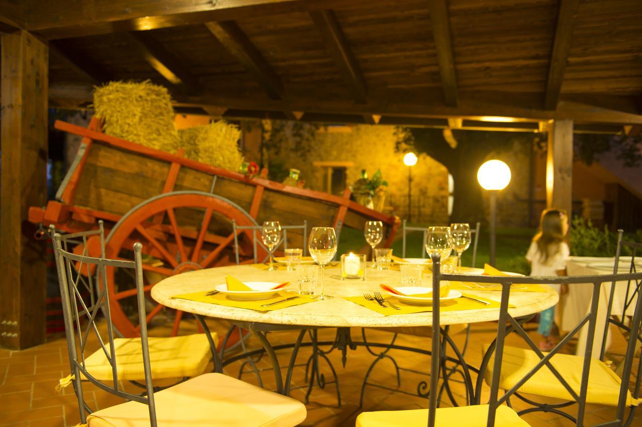 Agriturismo Poggio Corbello La Pesta Экстерьер фото