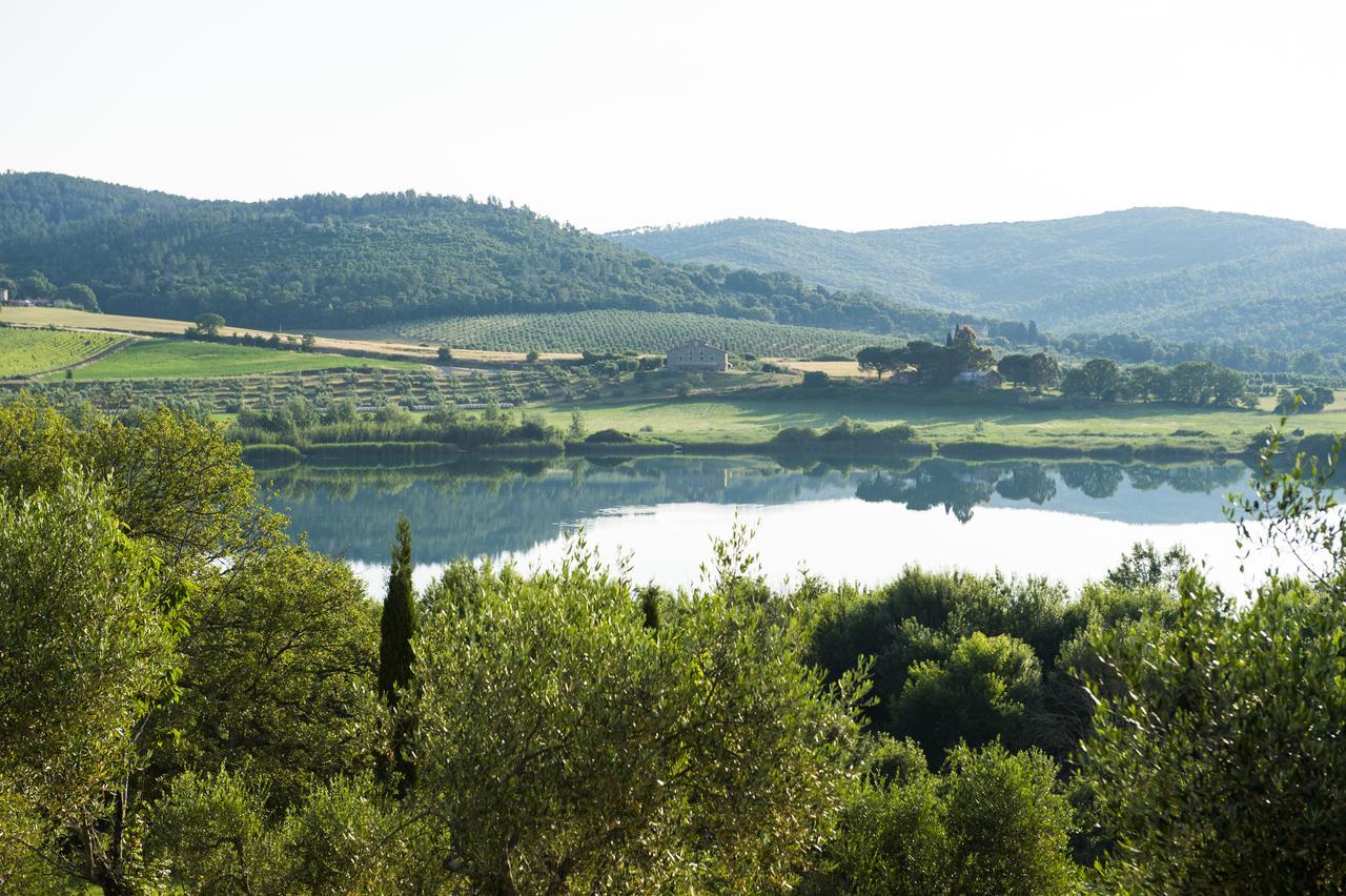 Agriturismo Poggio Corbello La Pesta Экстерьер фото